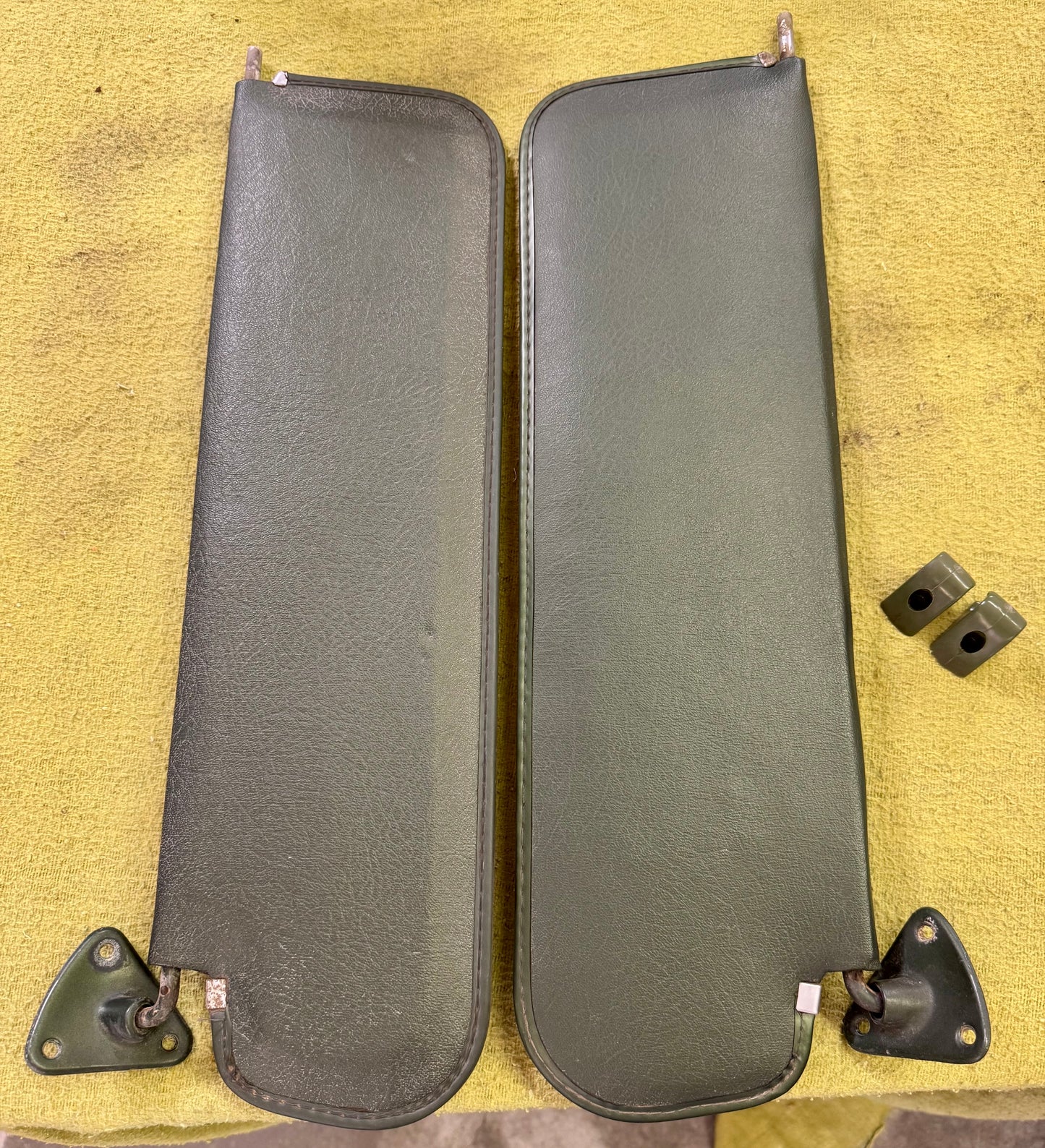 1967-1972 sunvisors