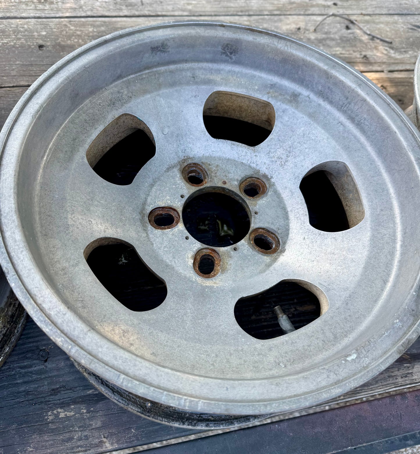 Vintage 15x7.5 E/T aluminum wheels