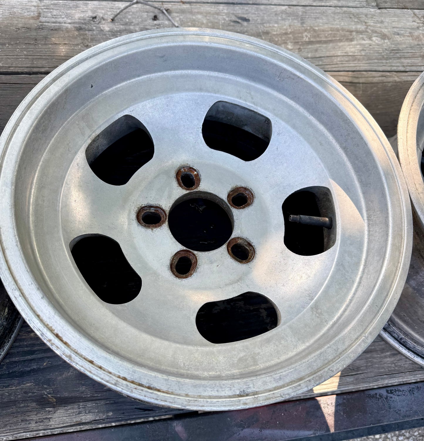 Vintage 15x7.5 E/T aluminum wheels