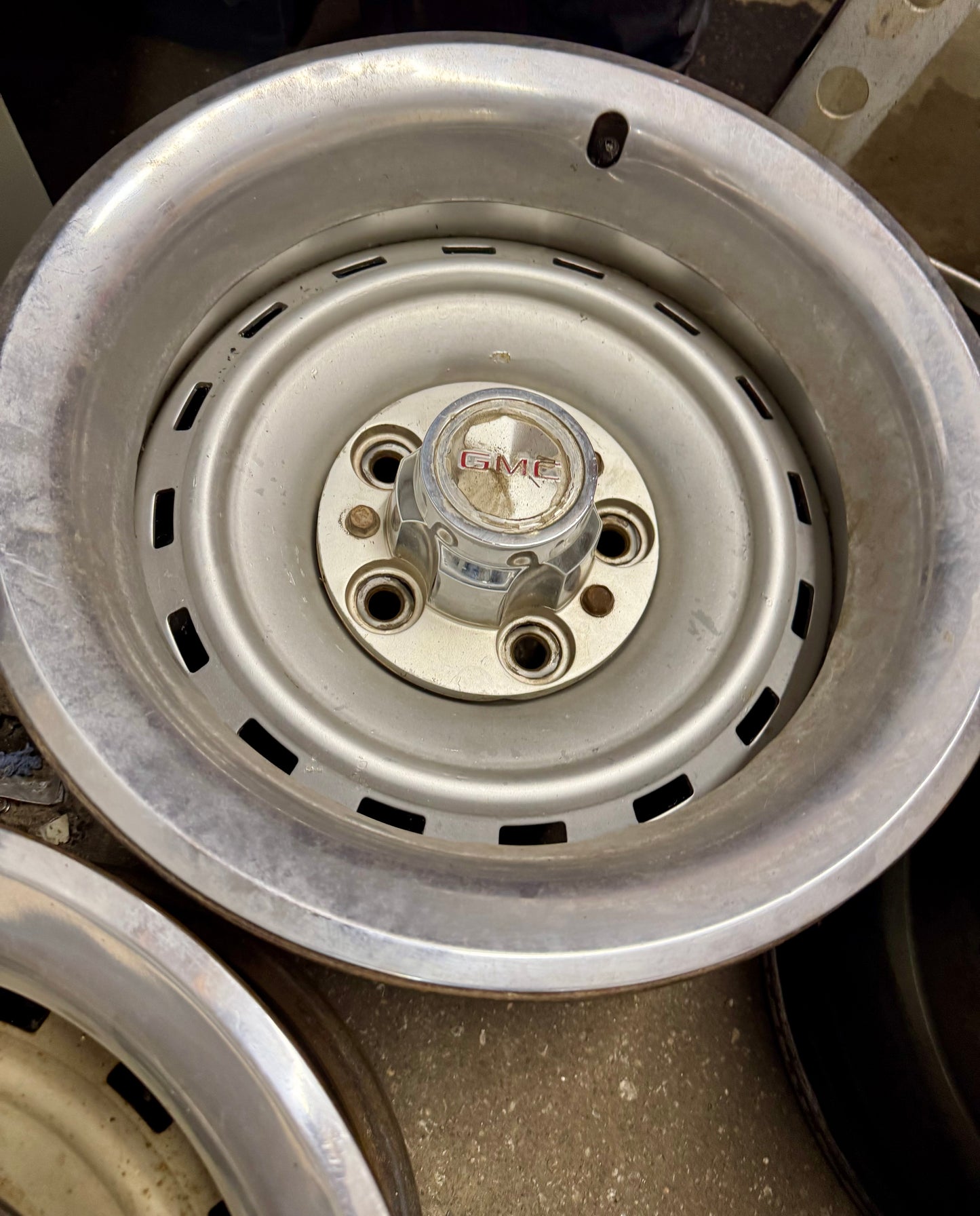 15x8 5 lug rally wheels