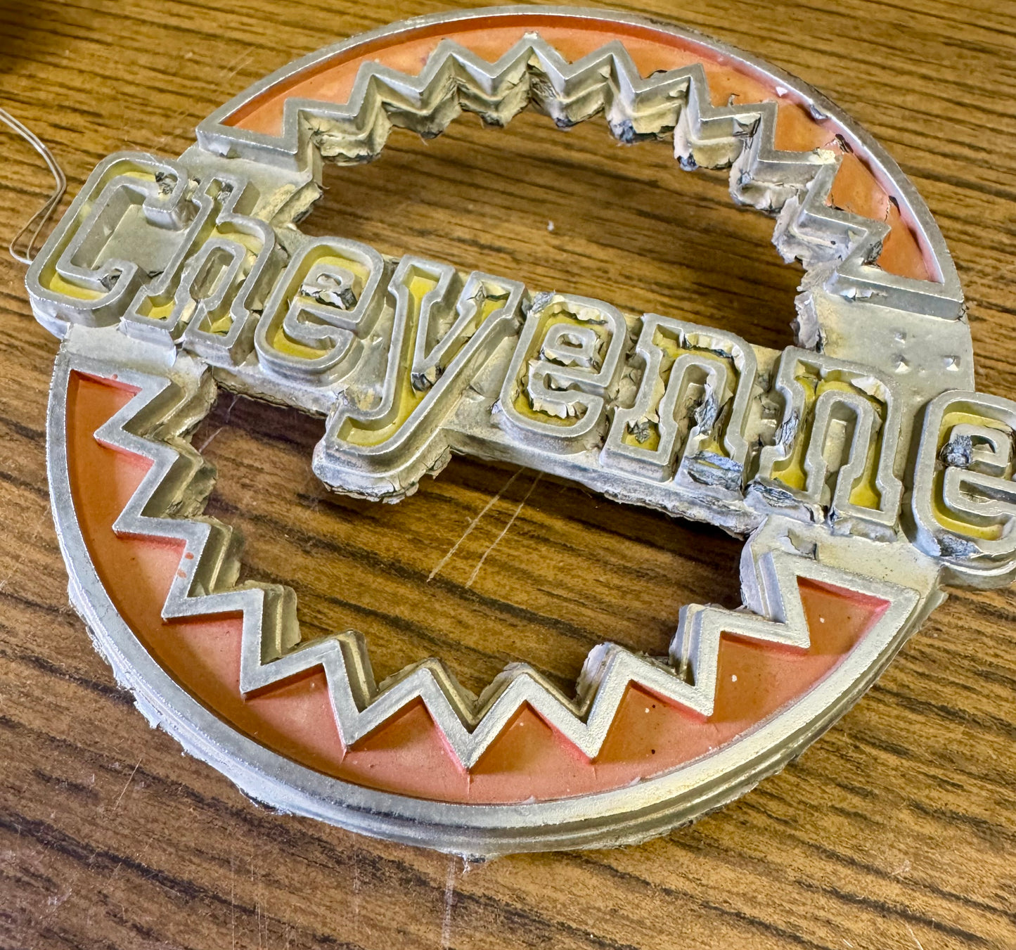 1975-1980 K5 “Cheyenne” quarter emblem