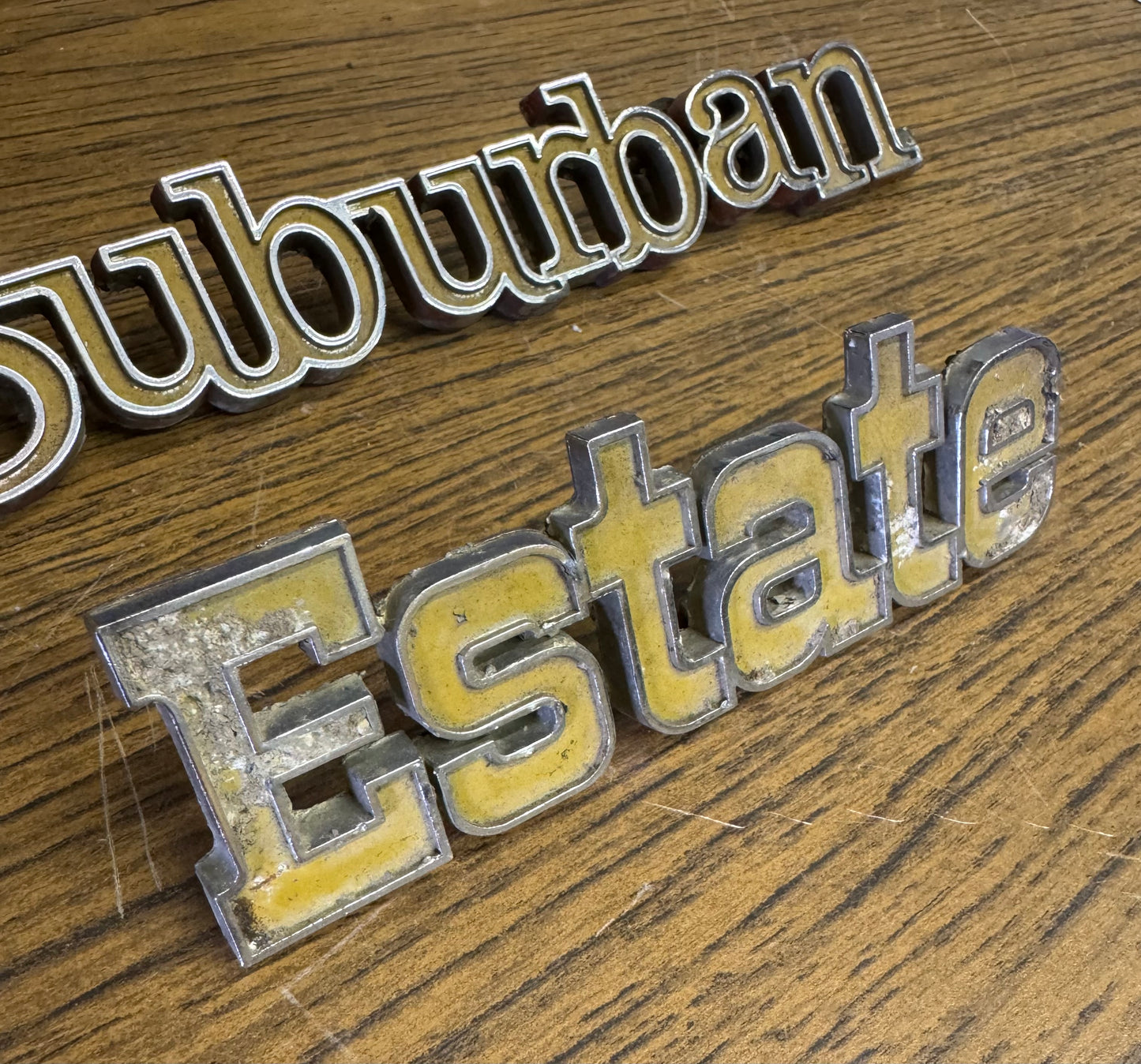 1973-1980 “Suburban Estate” emblems