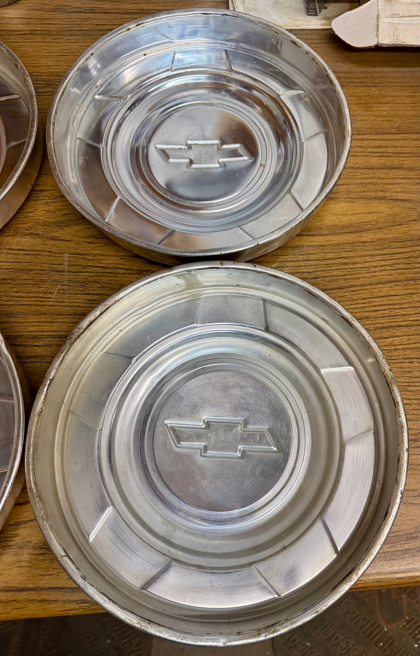 1976-1988 1/2 ton hubcaps