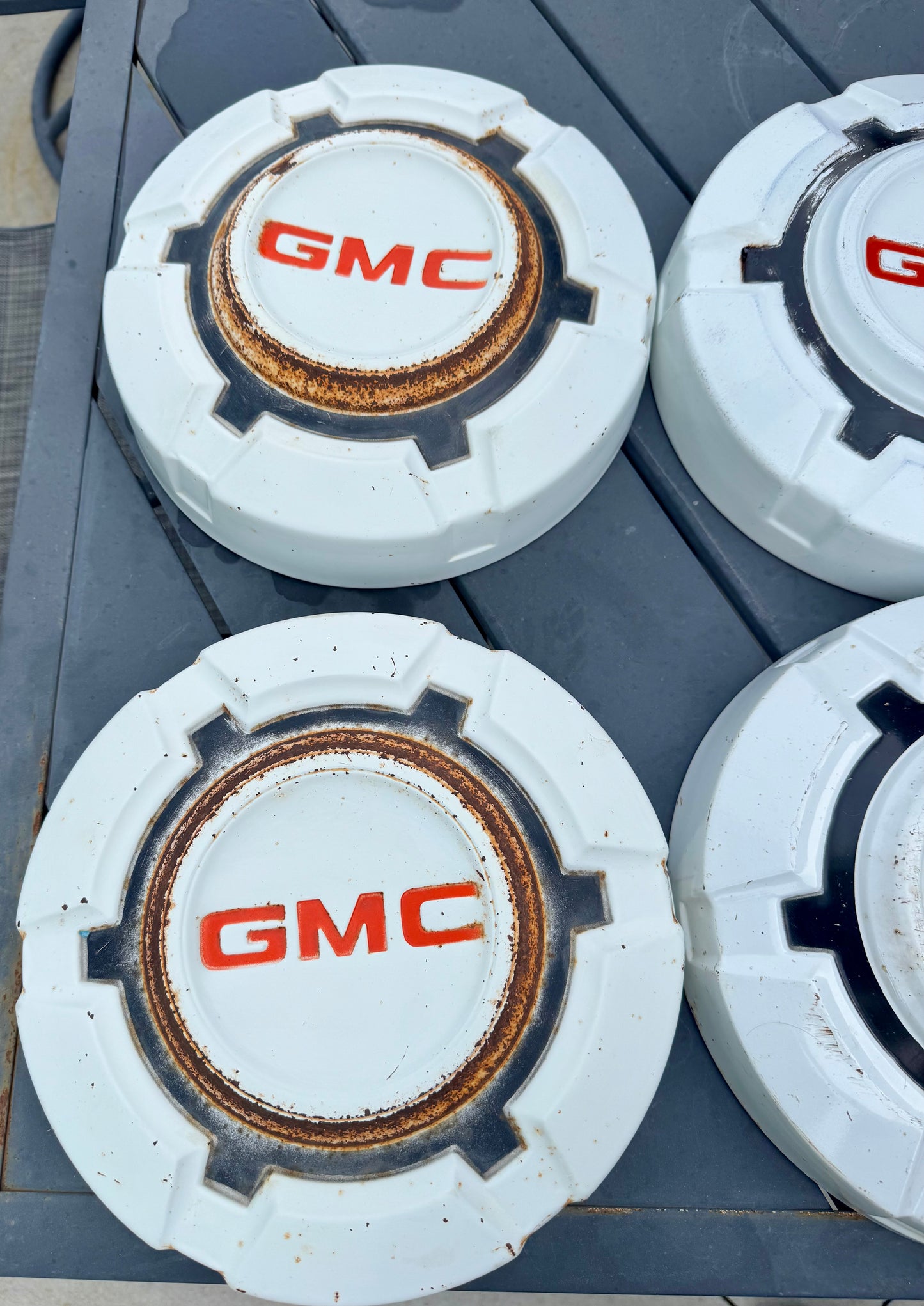 1969-1976 GMC Hubcaps