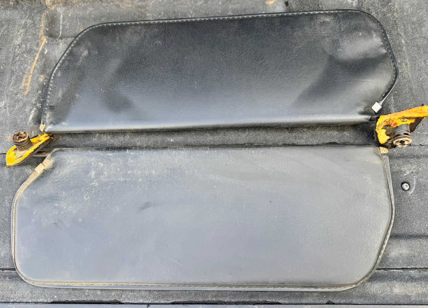 1973-1991 Sunvisors
