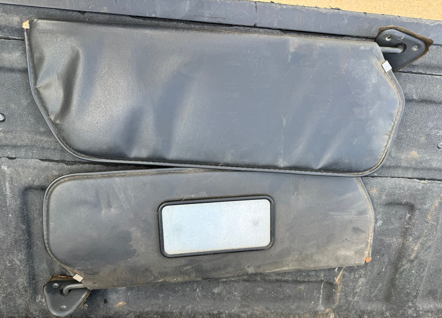 1973-1991 Sunvisors