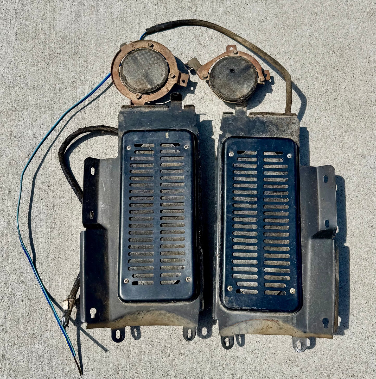 1981-1987 front/rear speakers
