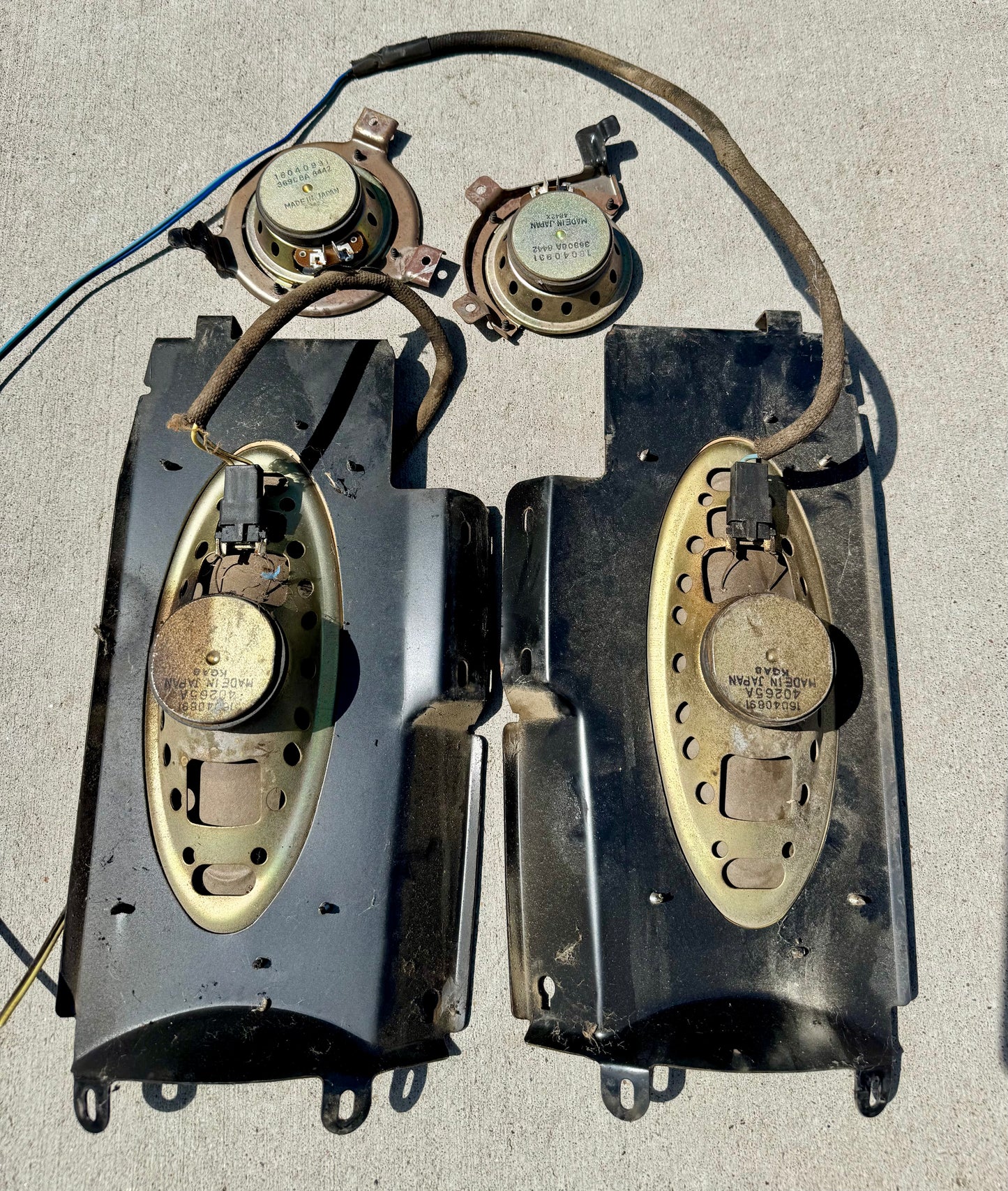 1981-1987 front/rear speakers