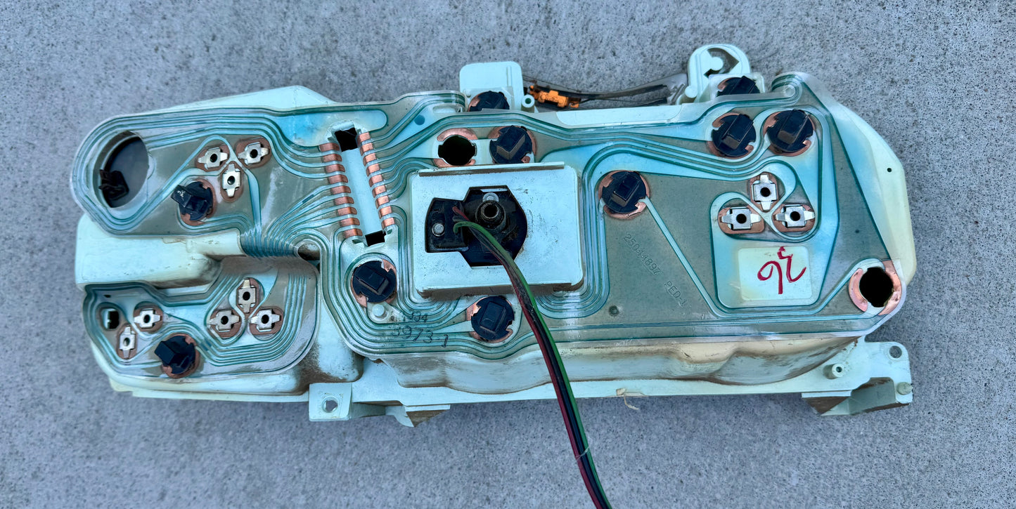 1981-1987 Instrument cluster