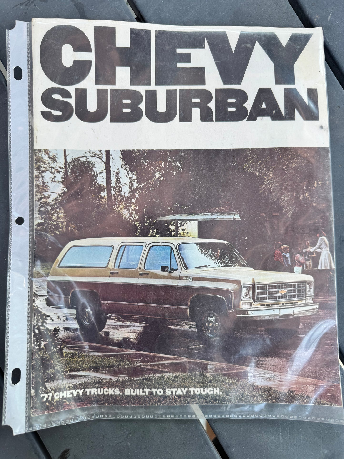 1977 Suburban brochure