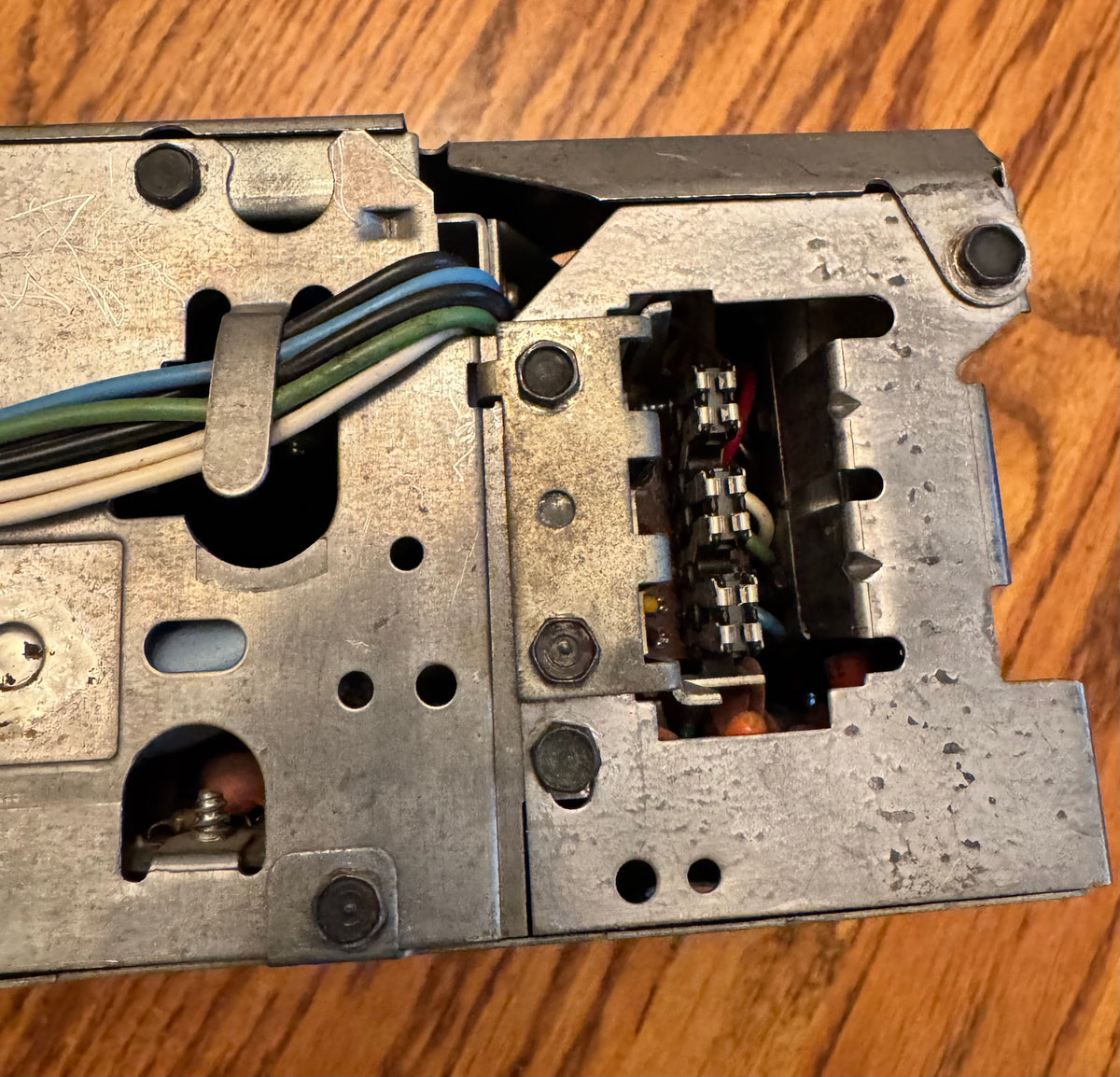 1978-1988 AM/FM cassette w/bluetooth