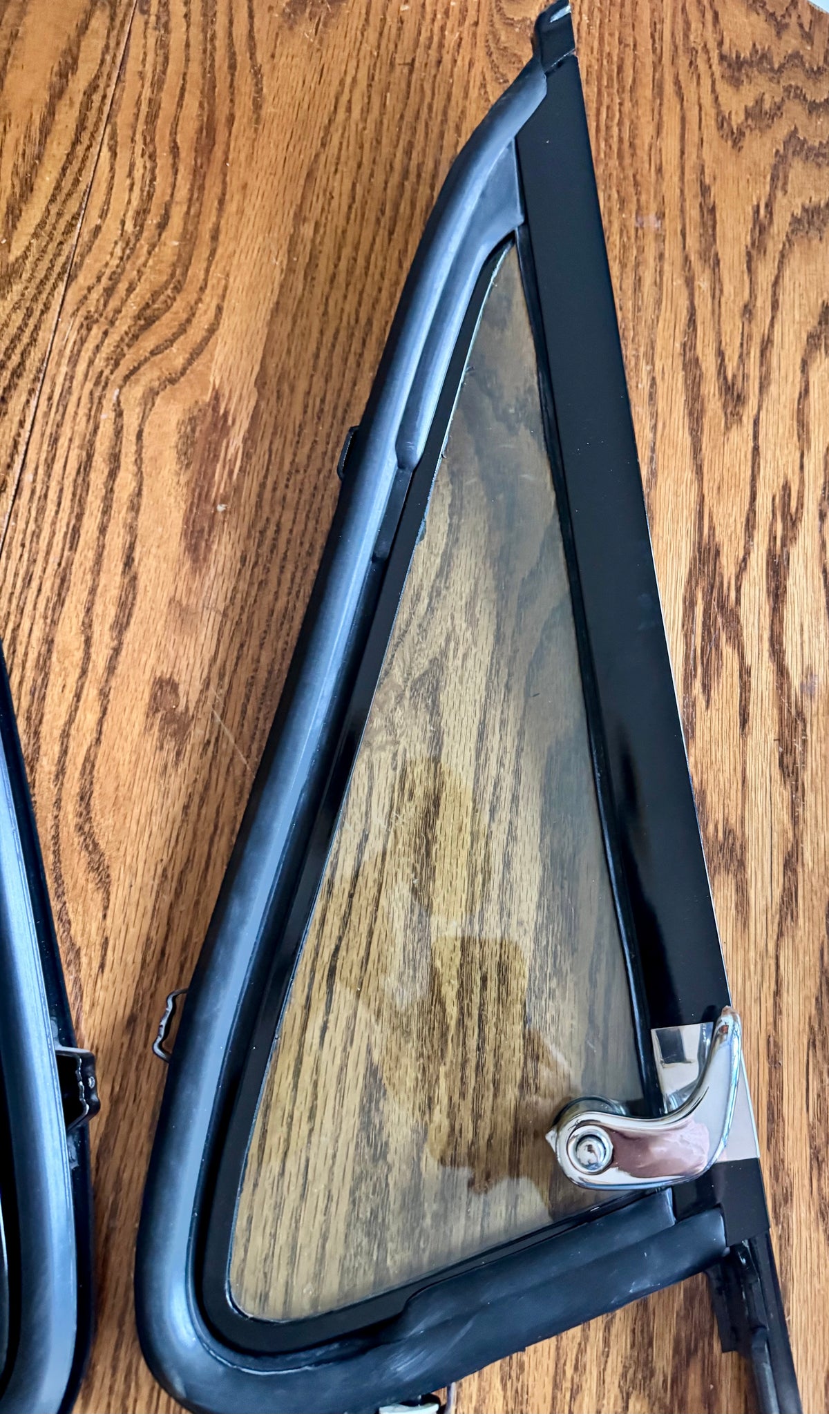 1981-1991 wing windows