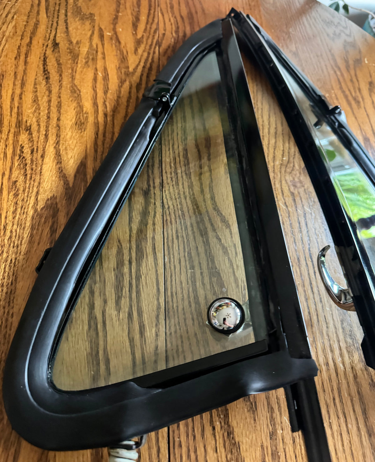 1981-1991 wing windows