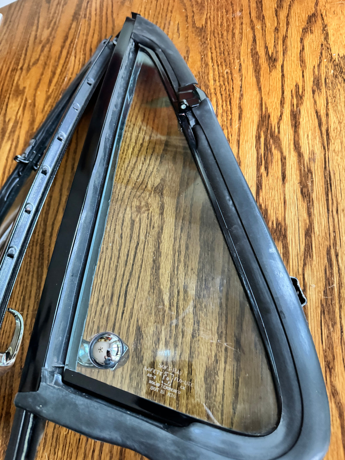1981-1991 wing windows
