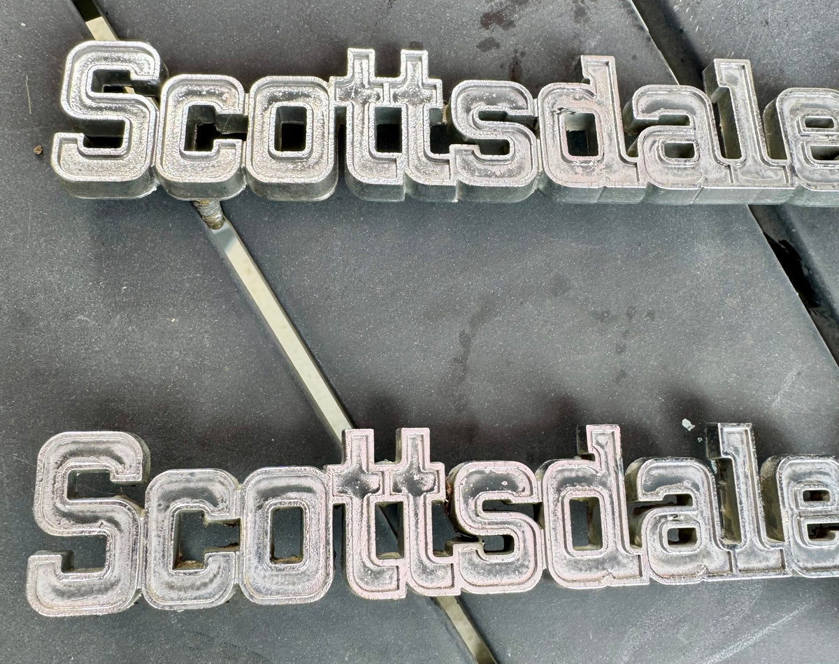 1975-80 Scottsdale 10 Fender Emblem