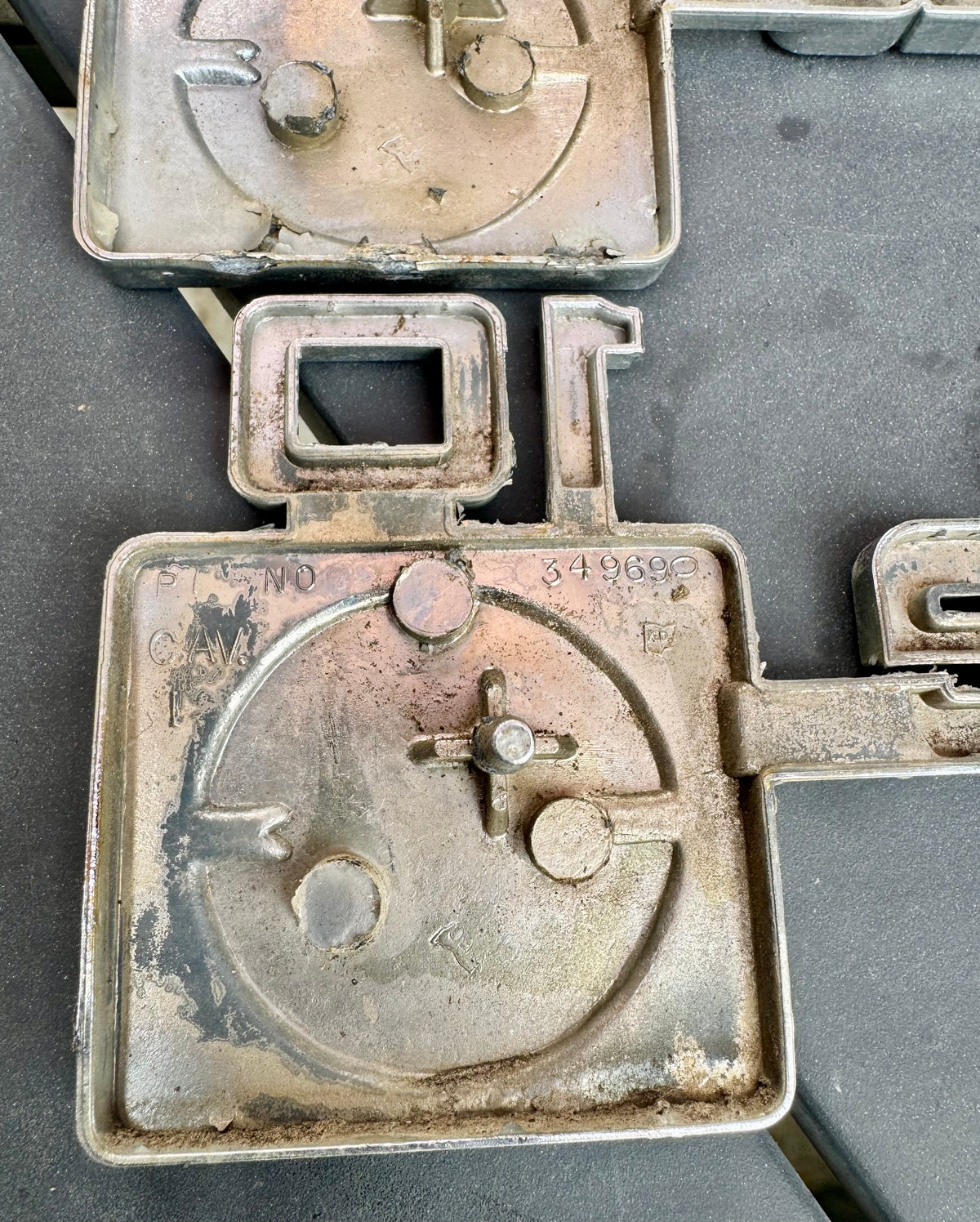 1975-80 Scottsdale 10 Fender Emblem