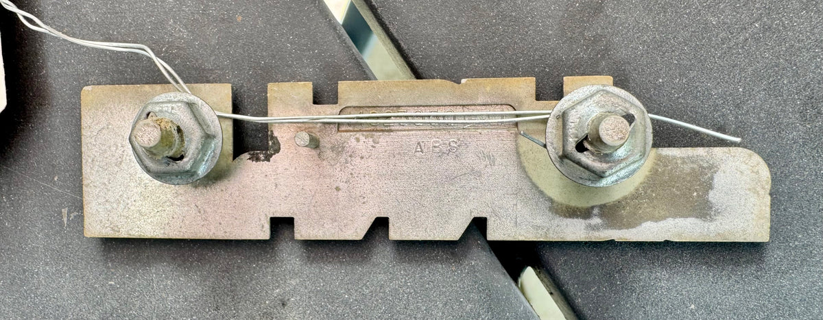 1981-87 High Sierra Dash Emblem