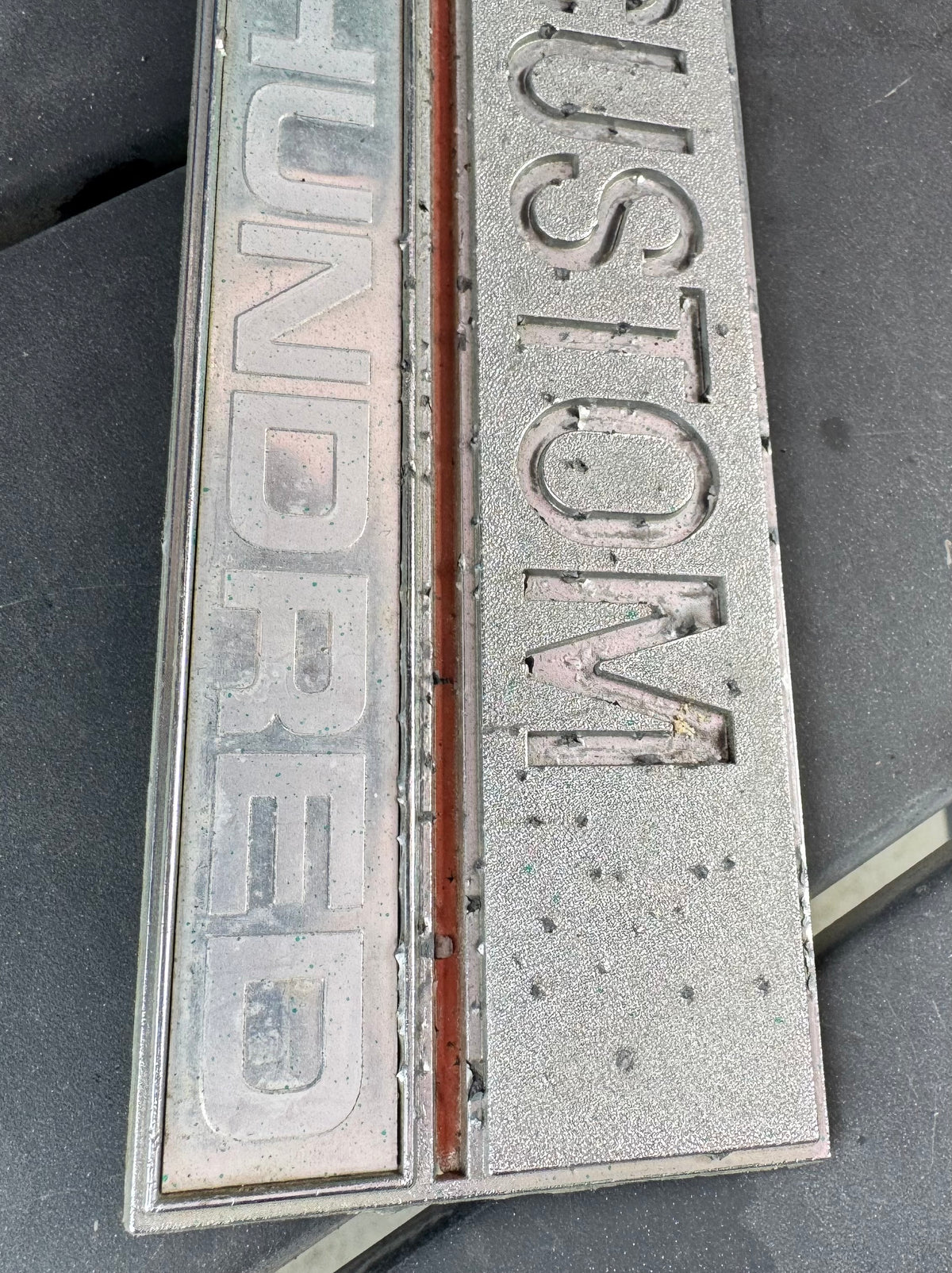 1973-74 GMC 3500 Fender badge