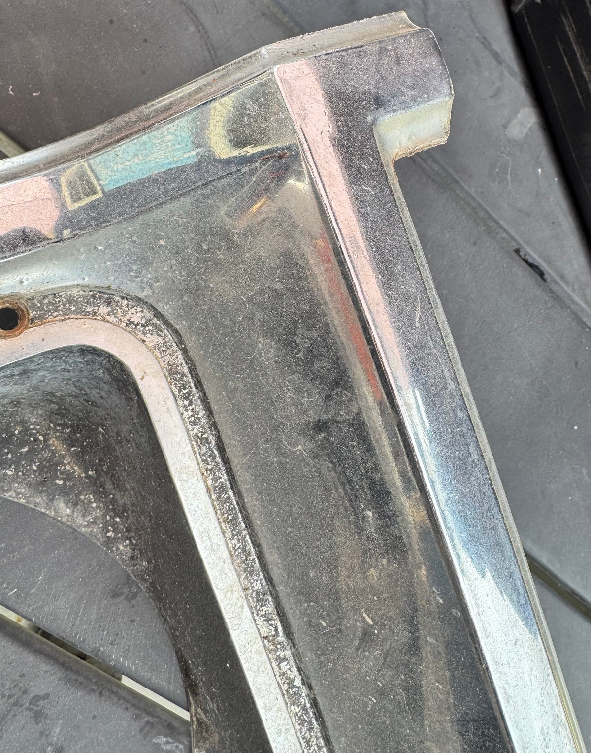1973-78 Right Headlamp bezel