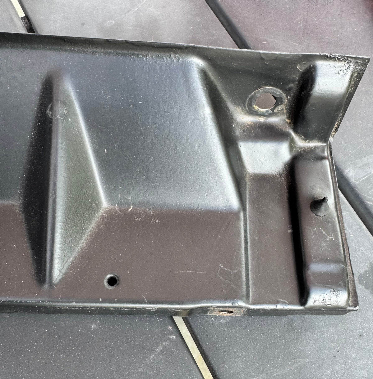 1973-80 radiator upper panel