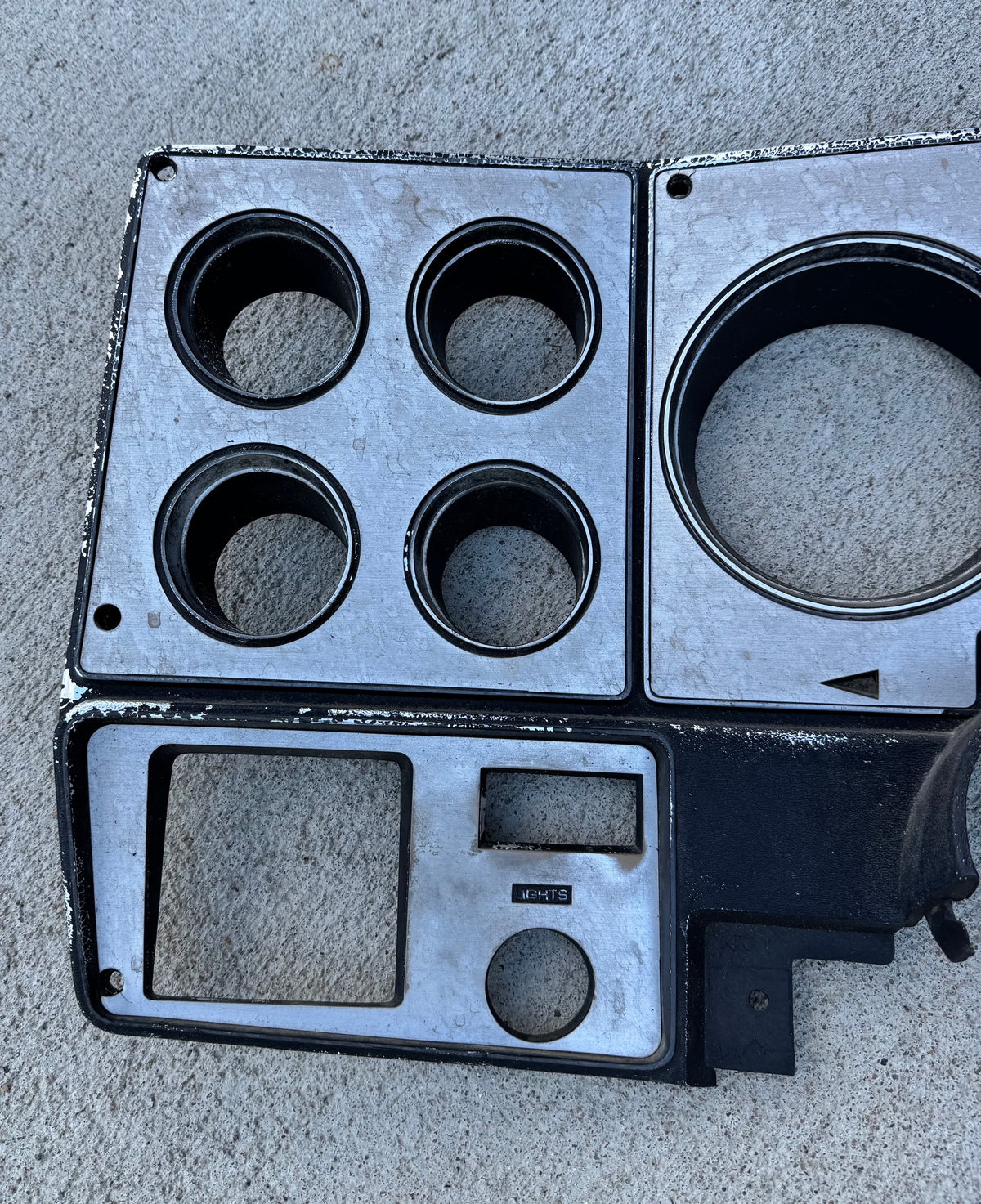 1978-1980 Instrument panel bezel