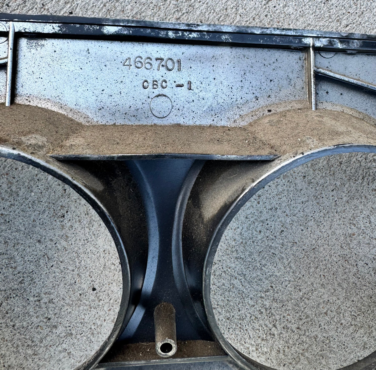 1978-1980 Instrument panel bezel
