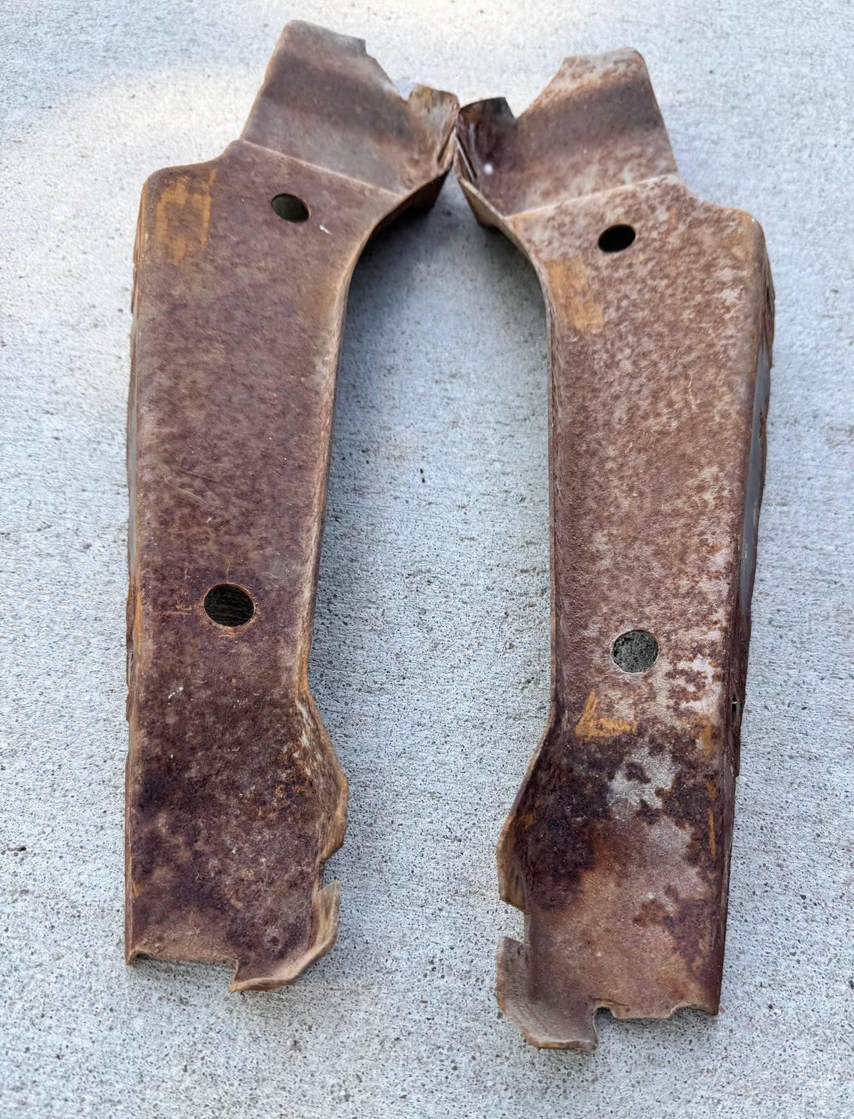 1975-80 Grille brackets