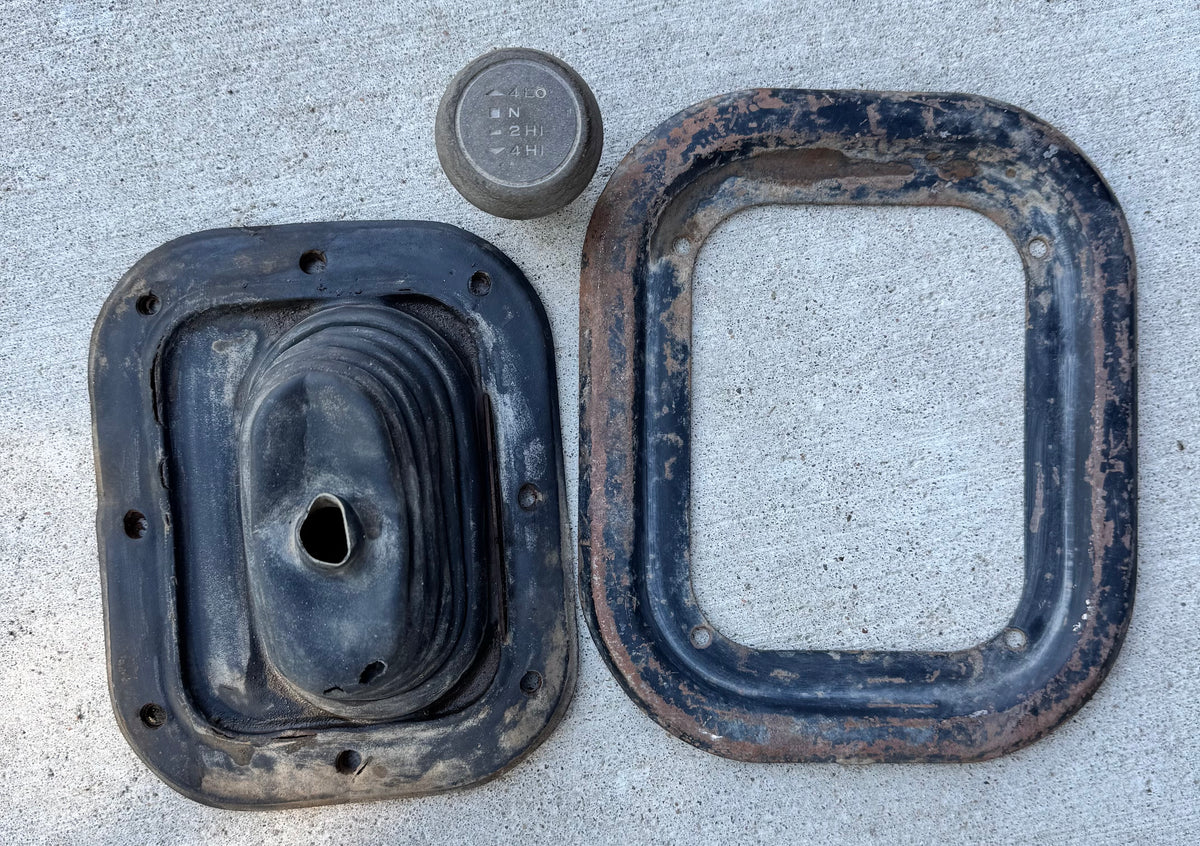 NP205 base, boot and knob