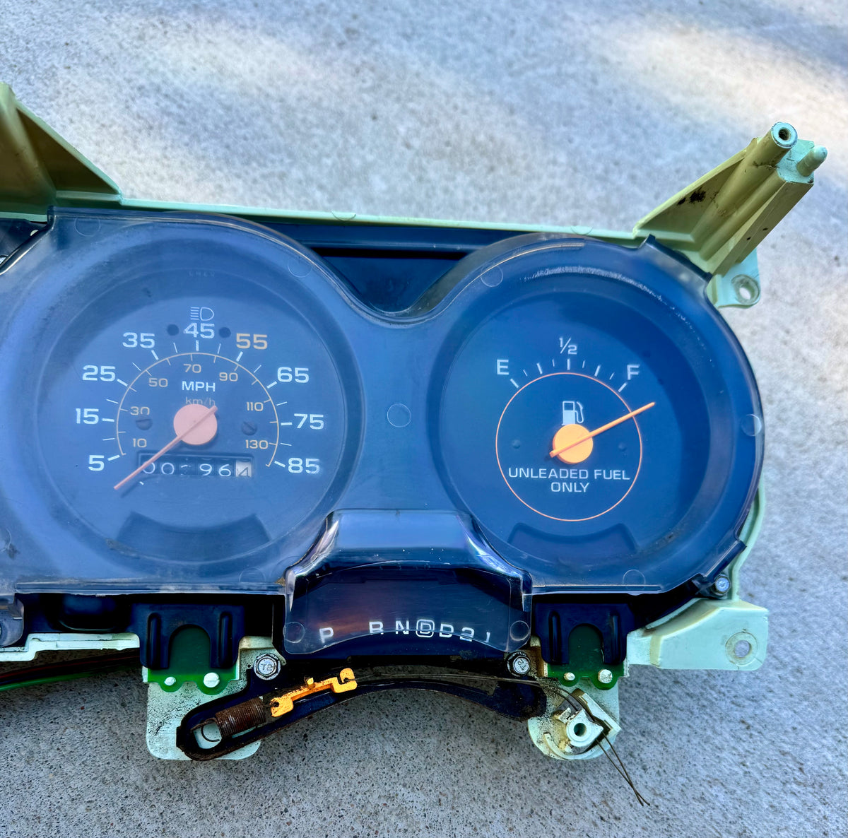 1981-88 Instrument cluster