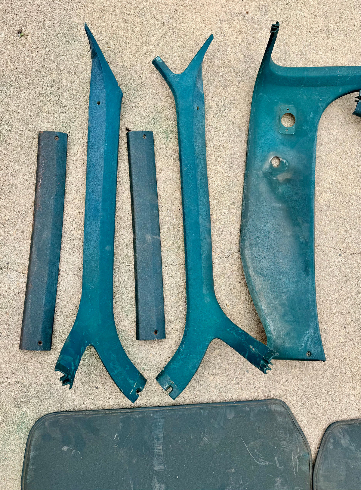 1973-1987 Headliner trim