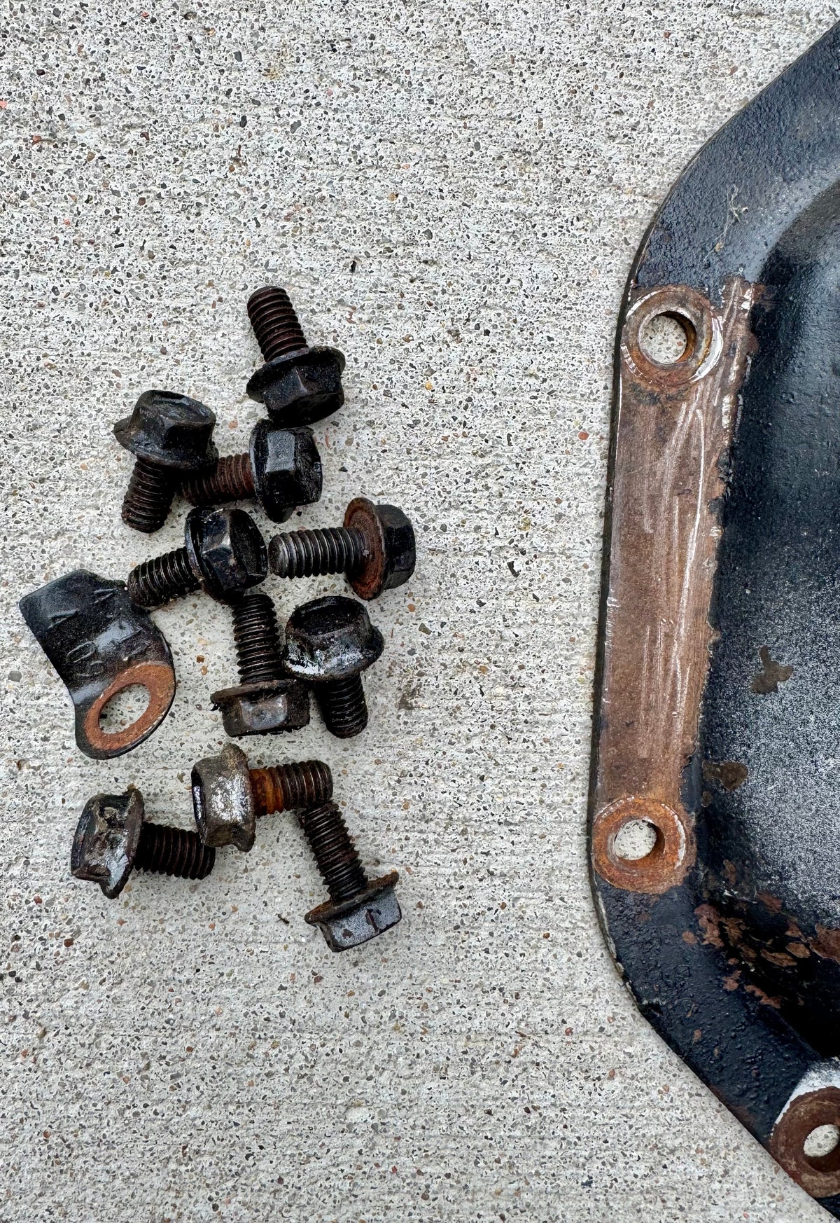 Dana 44 front differential cover