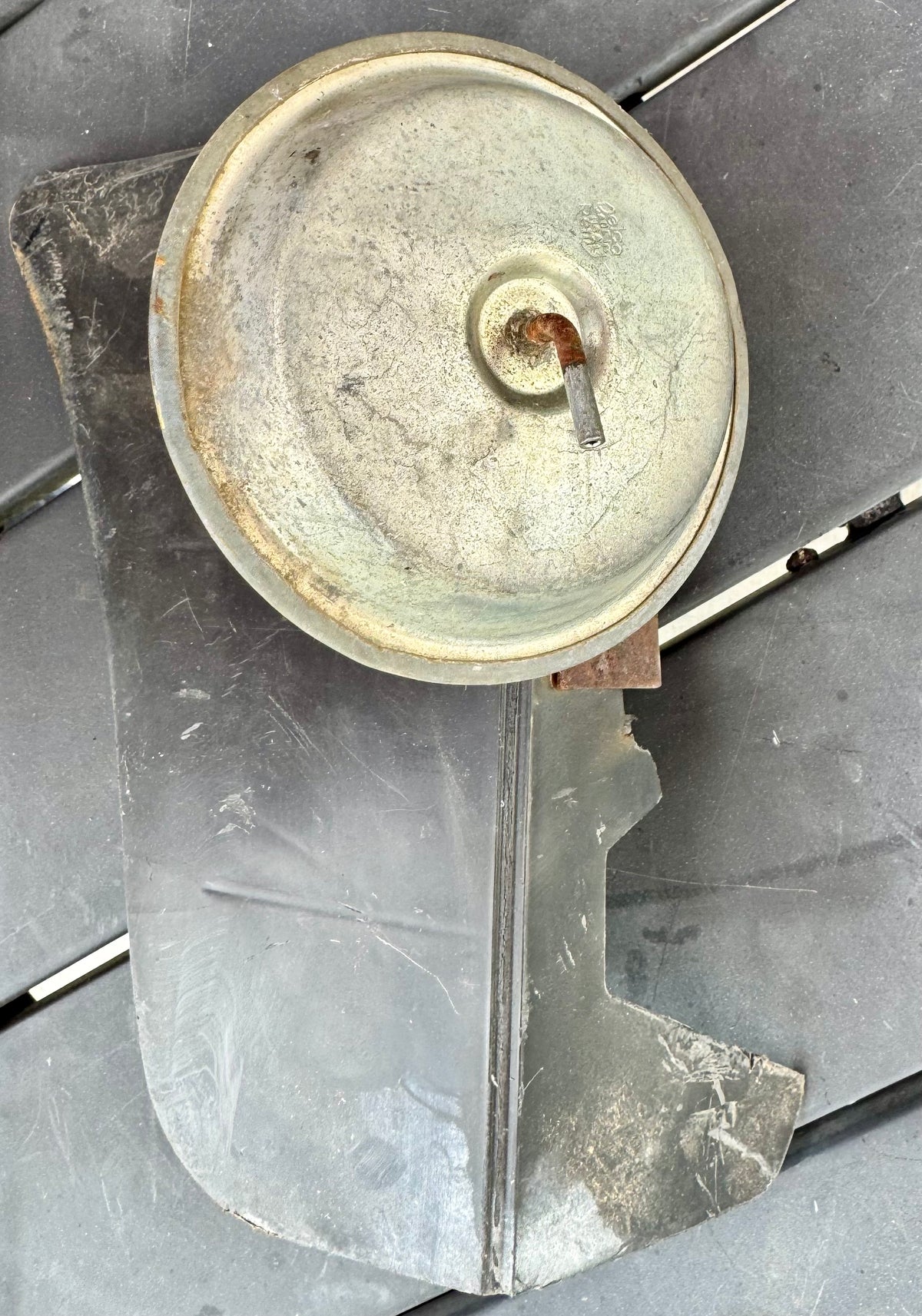 1973-1991 Vacuum valve