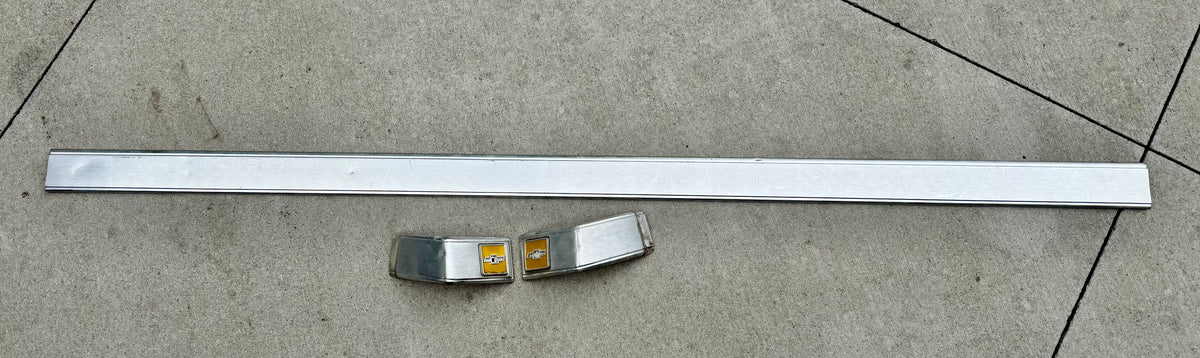 1981-87 Cab trim