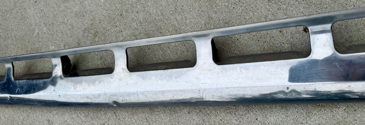 1979-80 lower grille trim