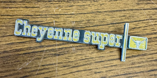 1973-1974 Cheyenne Super dash emblem