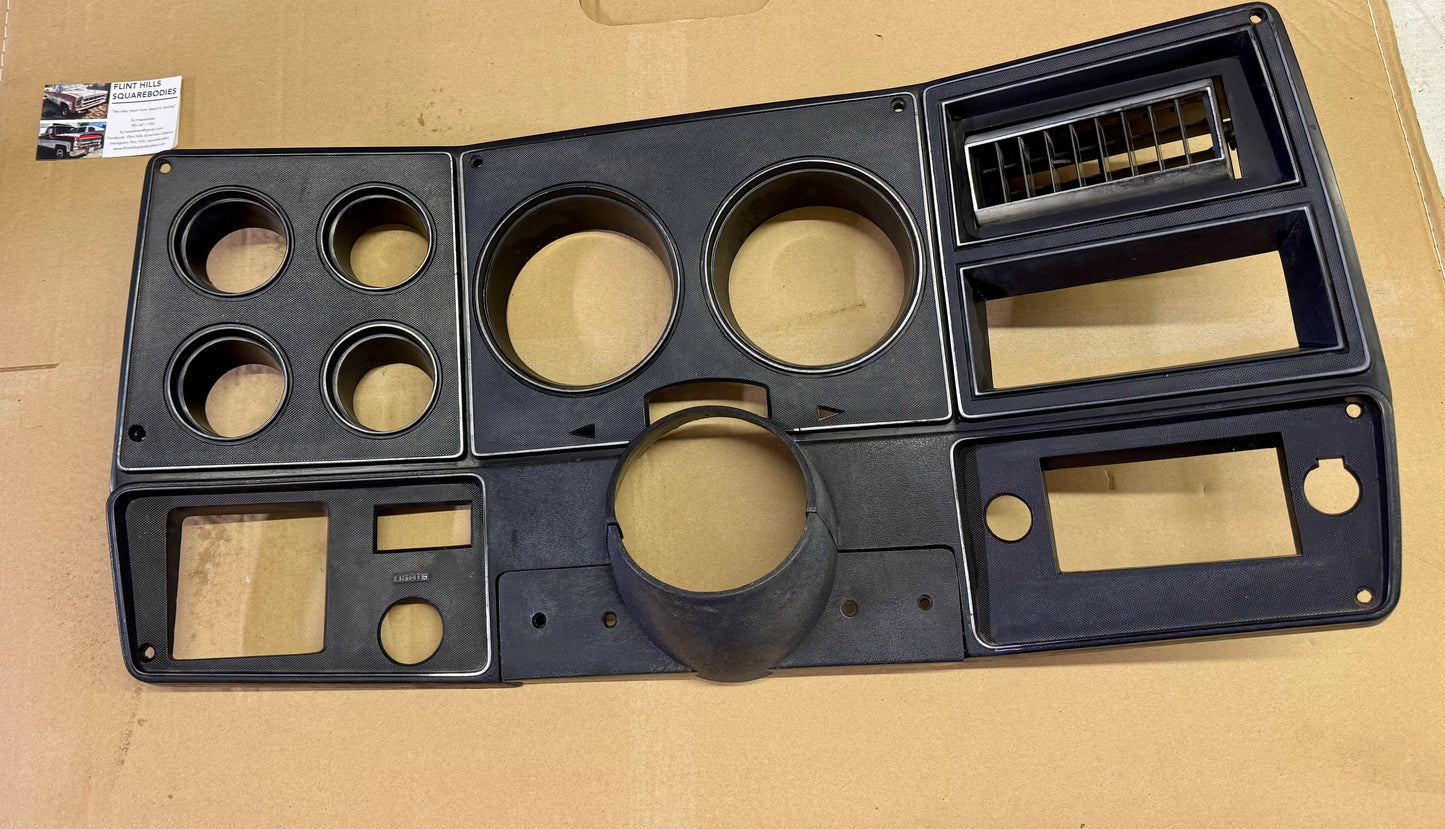 1978-1980 Instrument Bezel