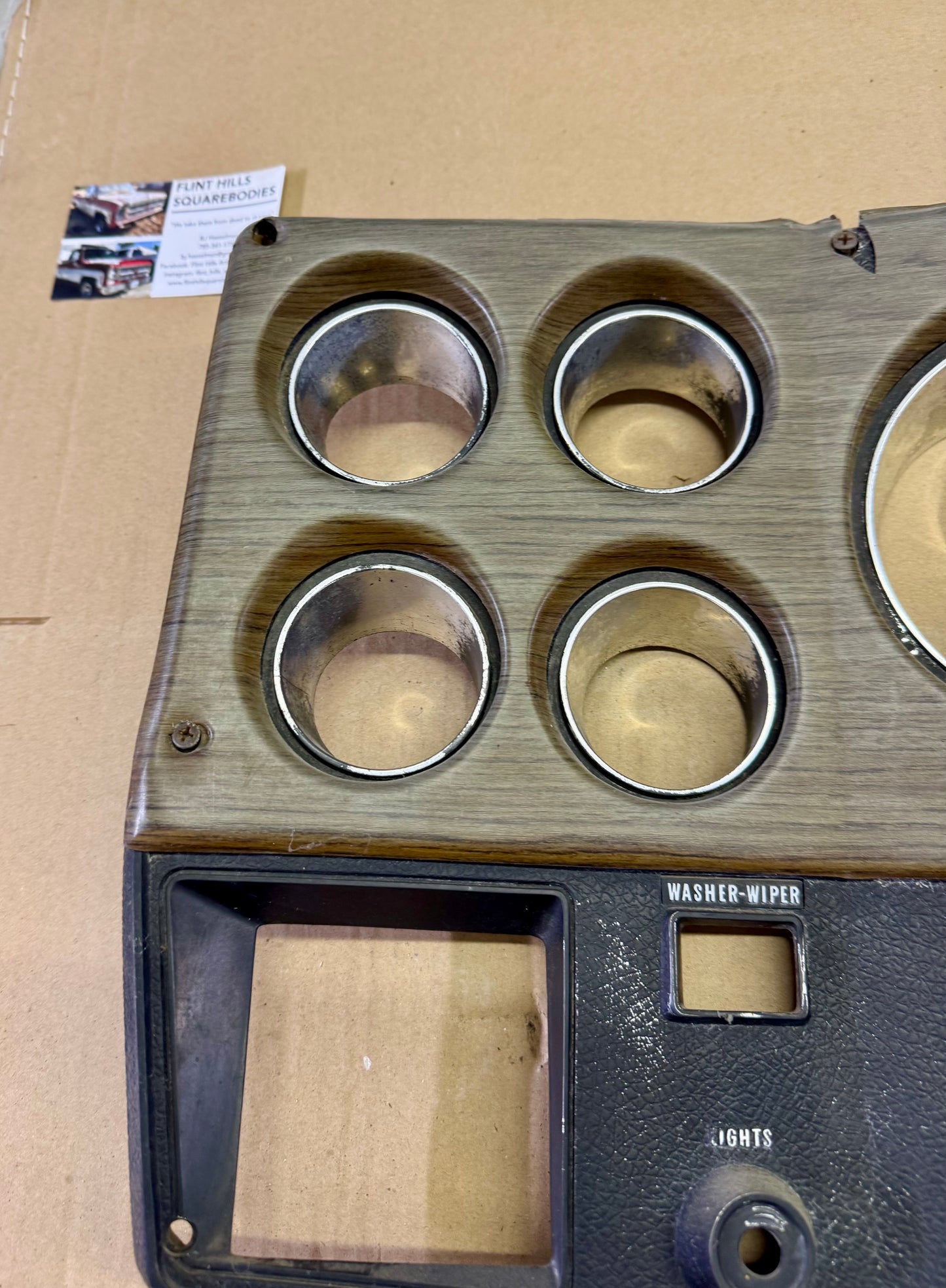 1973/74 instrument panel bezel