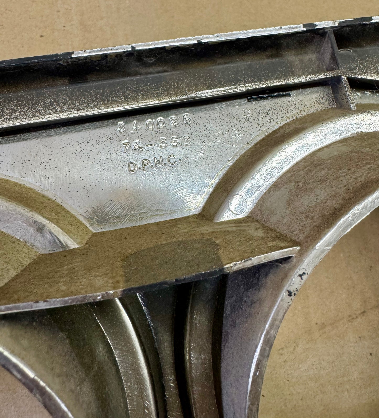 1973/74 instrument panel bezel
