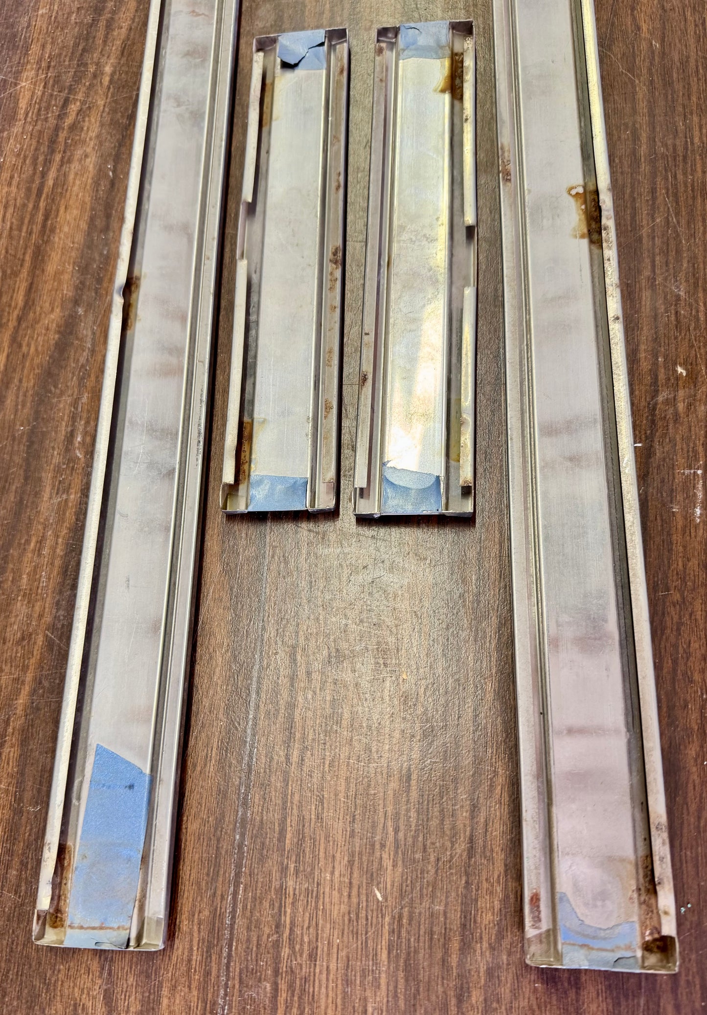 1983/84 Chevrolet grille and bezel trim