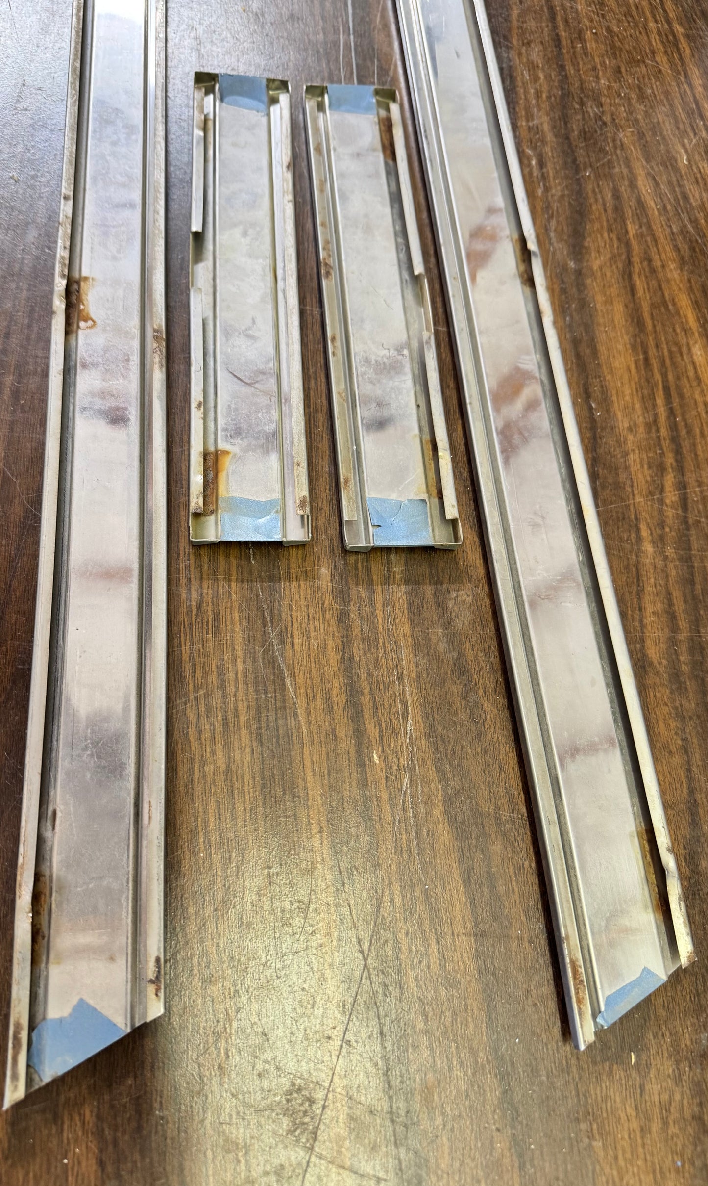 1983/84 Chevrolet grille and bezel trim