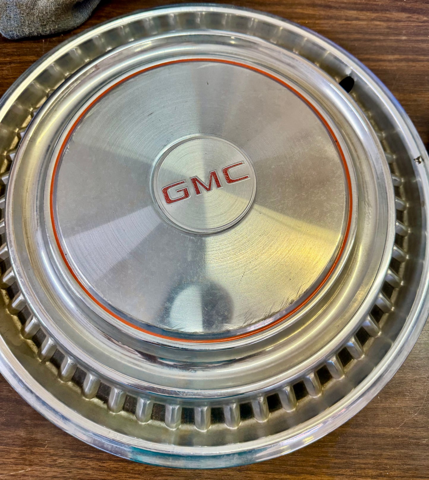 1975-1980 GMC hubcaps