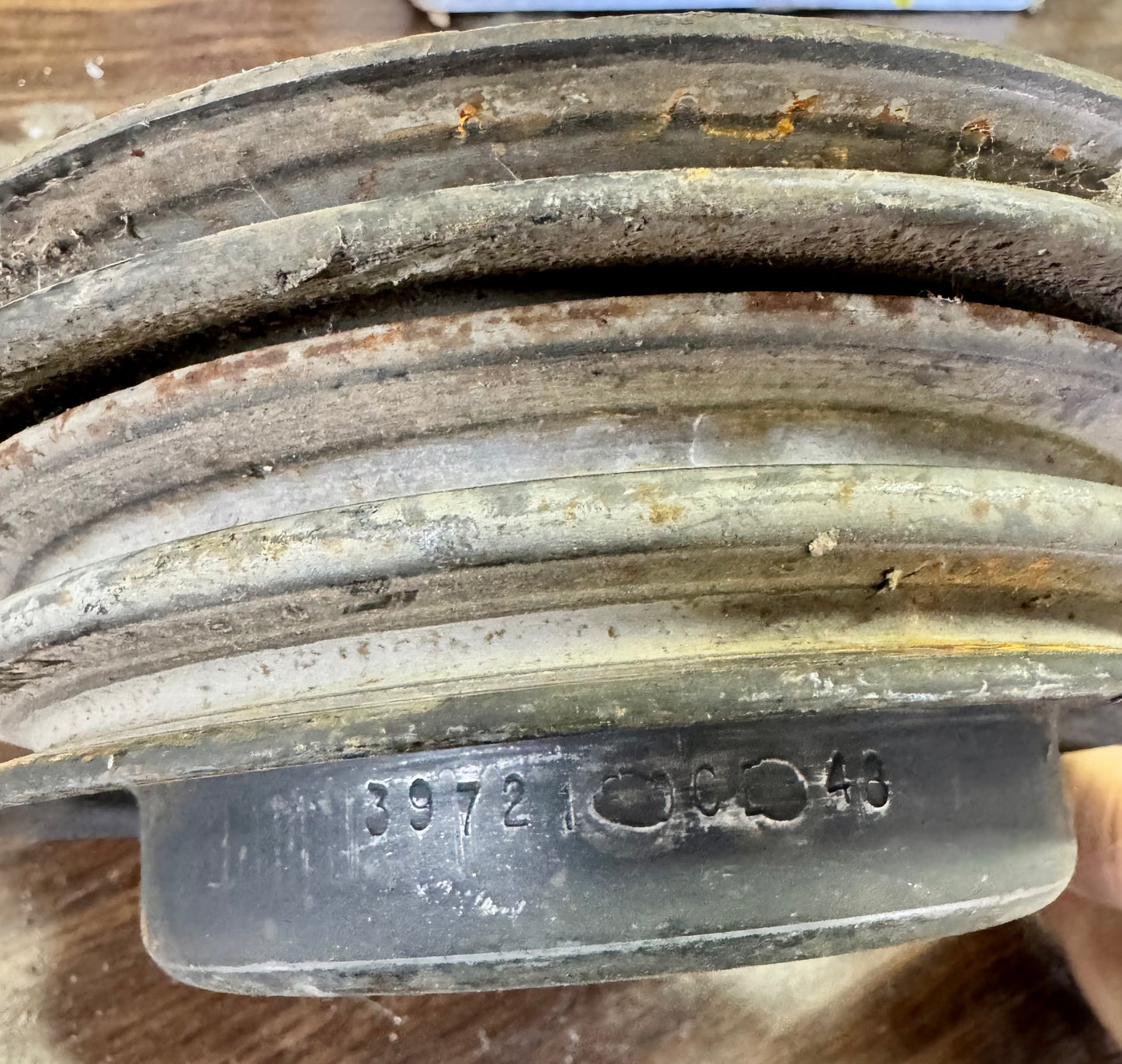 Small block Chevy crankshaft pulley
