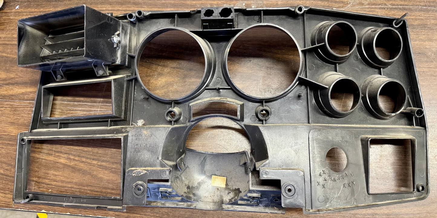 1989-1991 Woodgrain Instrument bezel