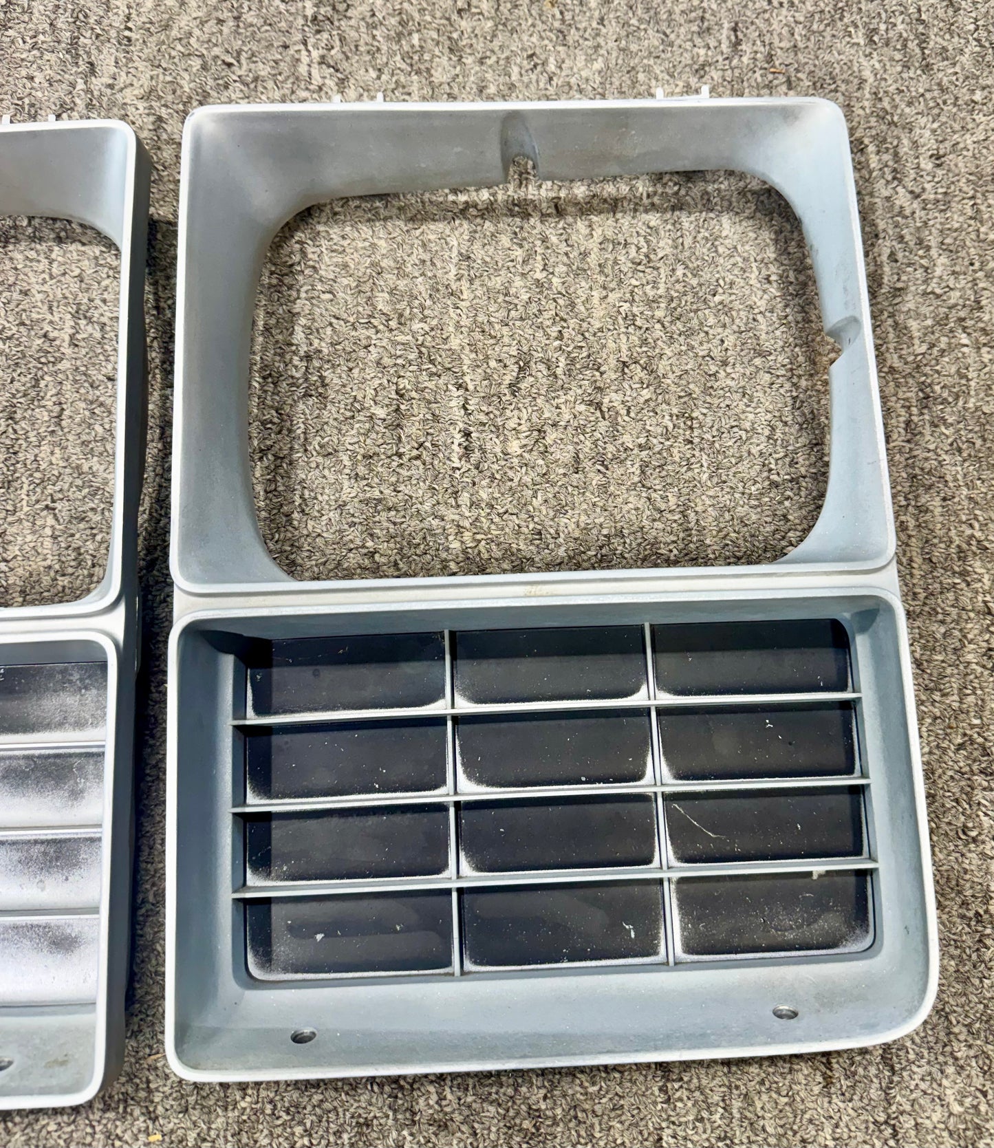 1981-82 GMC single headlamp bezel