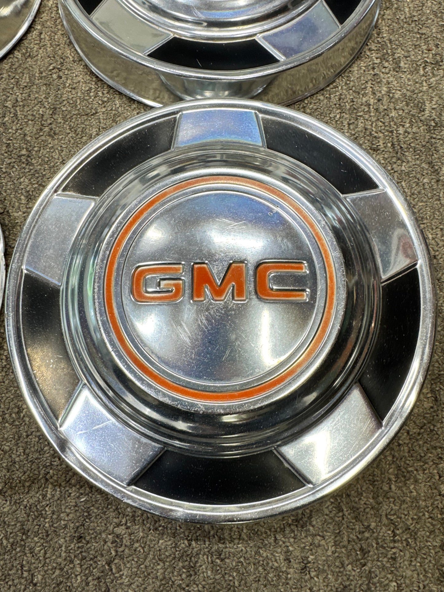 1976-1991 GMC 1/2 ton hubcaps