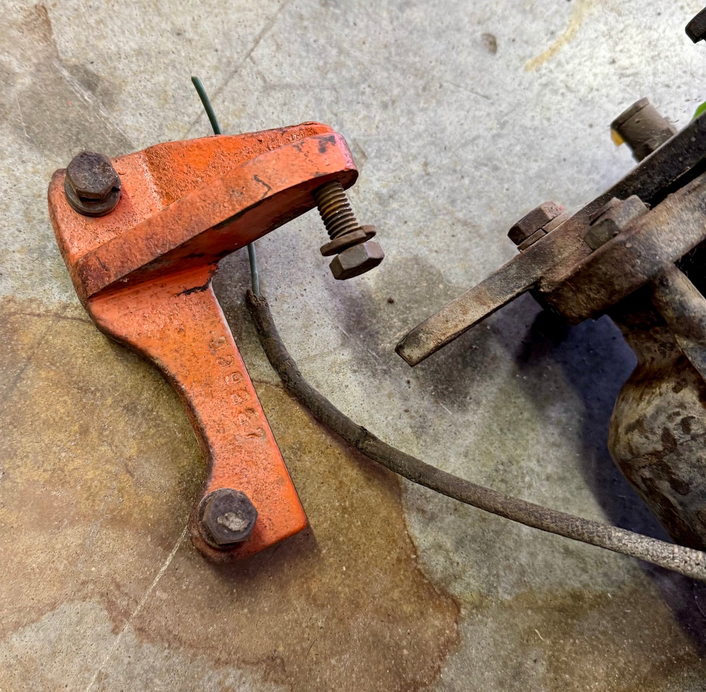 Big block brackets and compressor