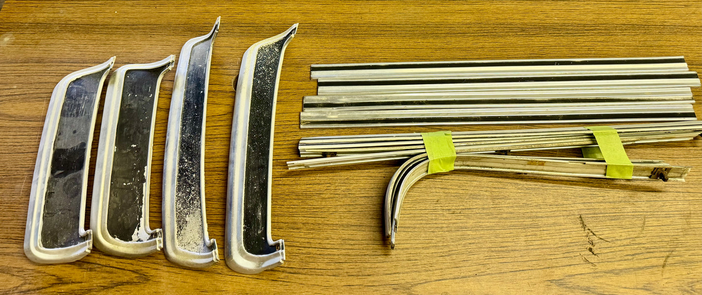 1973-80 Dually bed trim